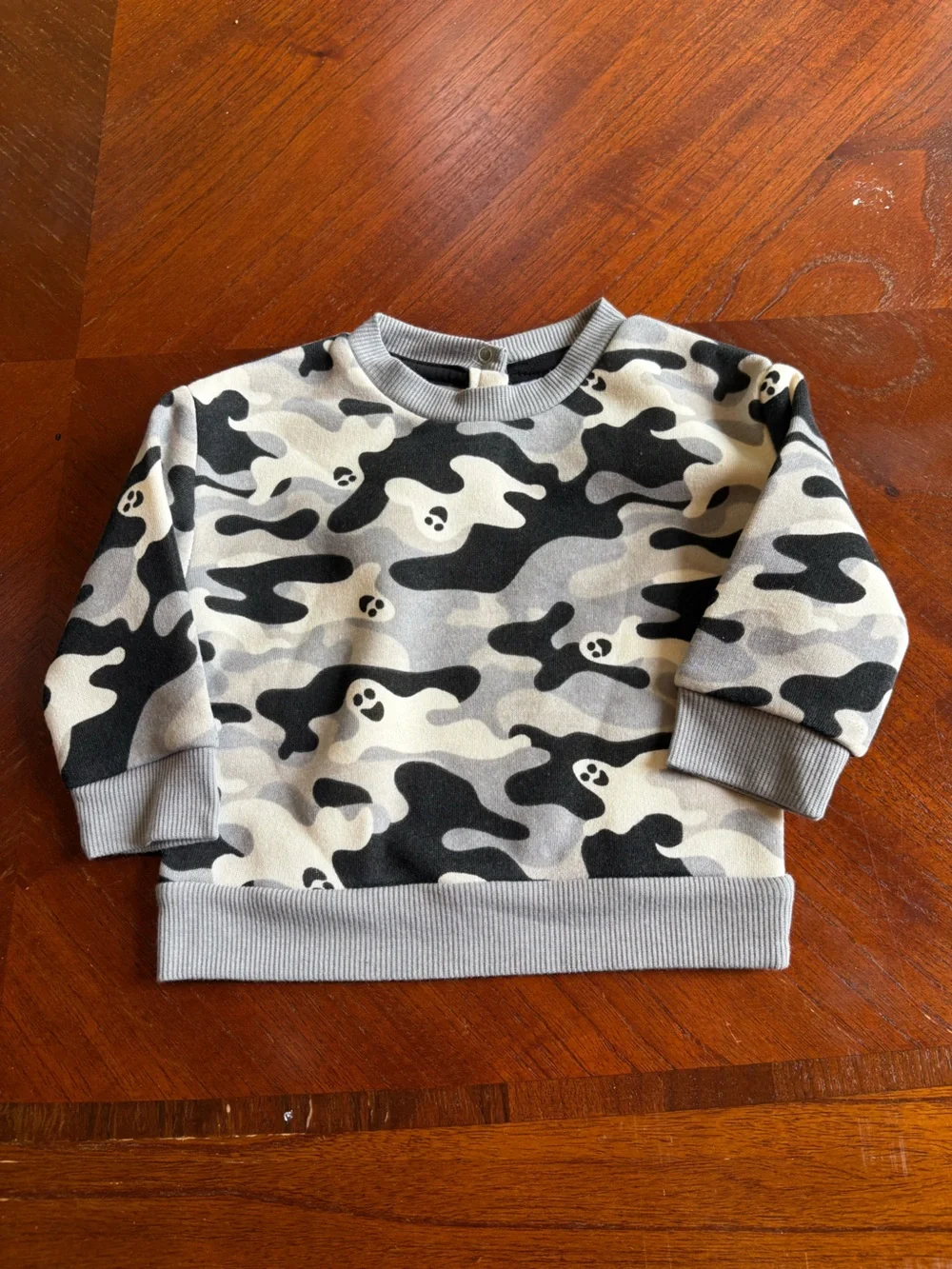 NWT 3 piece set boys size 12M TR176 all long sleeved